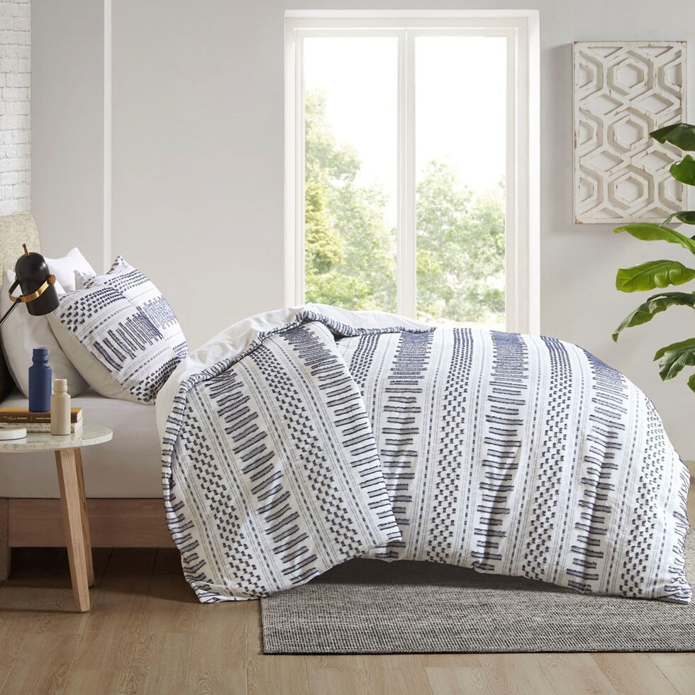 twyla white navy full queen bedding set   