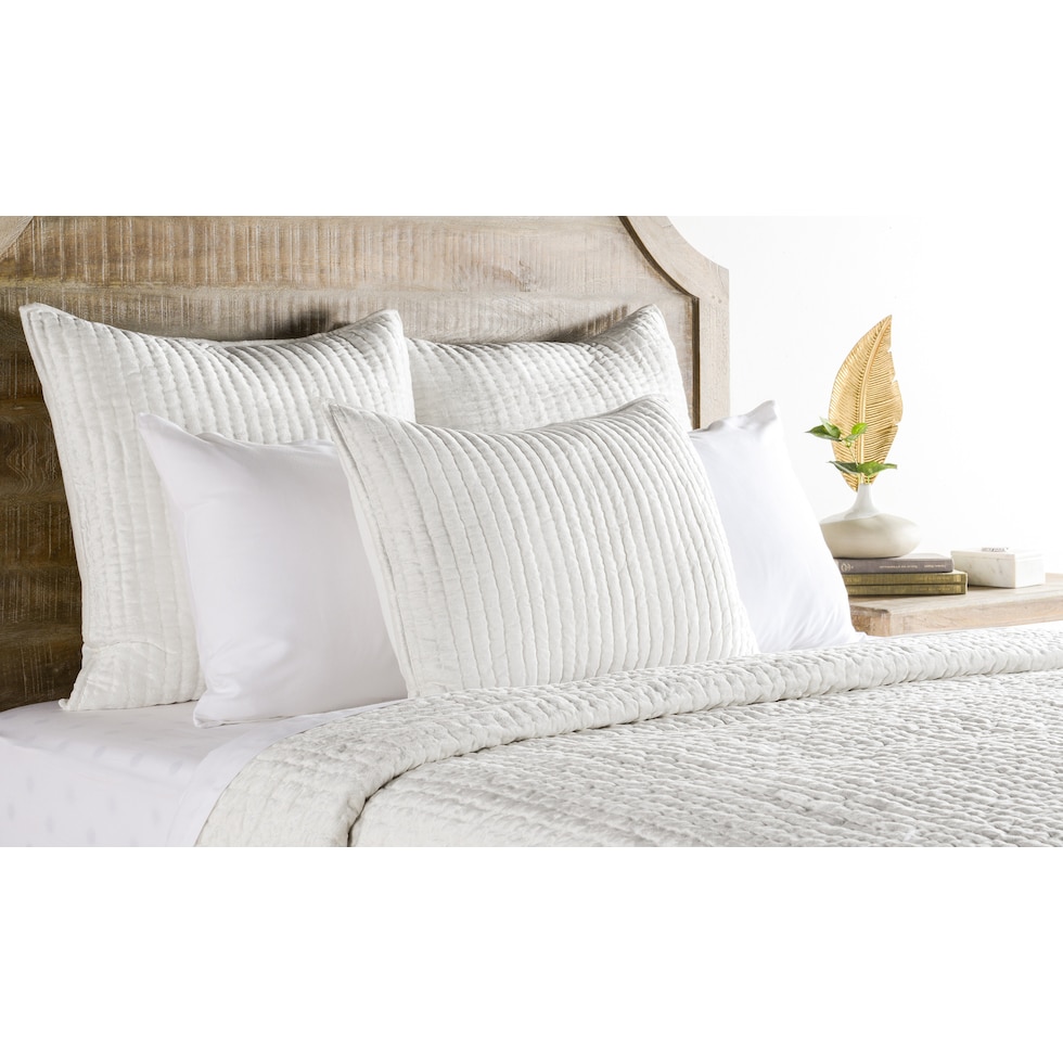 white queen bedding set   