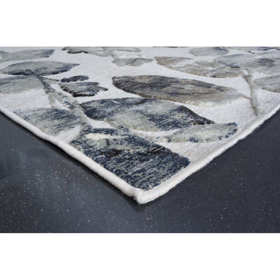 white rug   