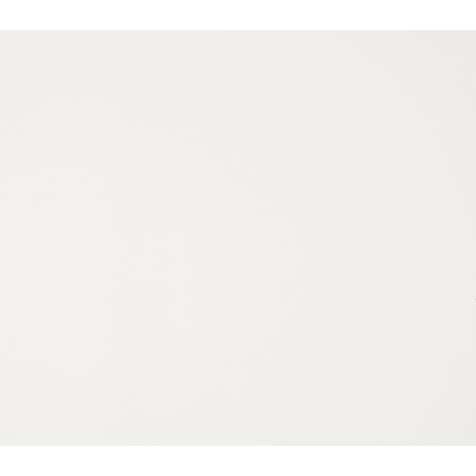 white swatch  