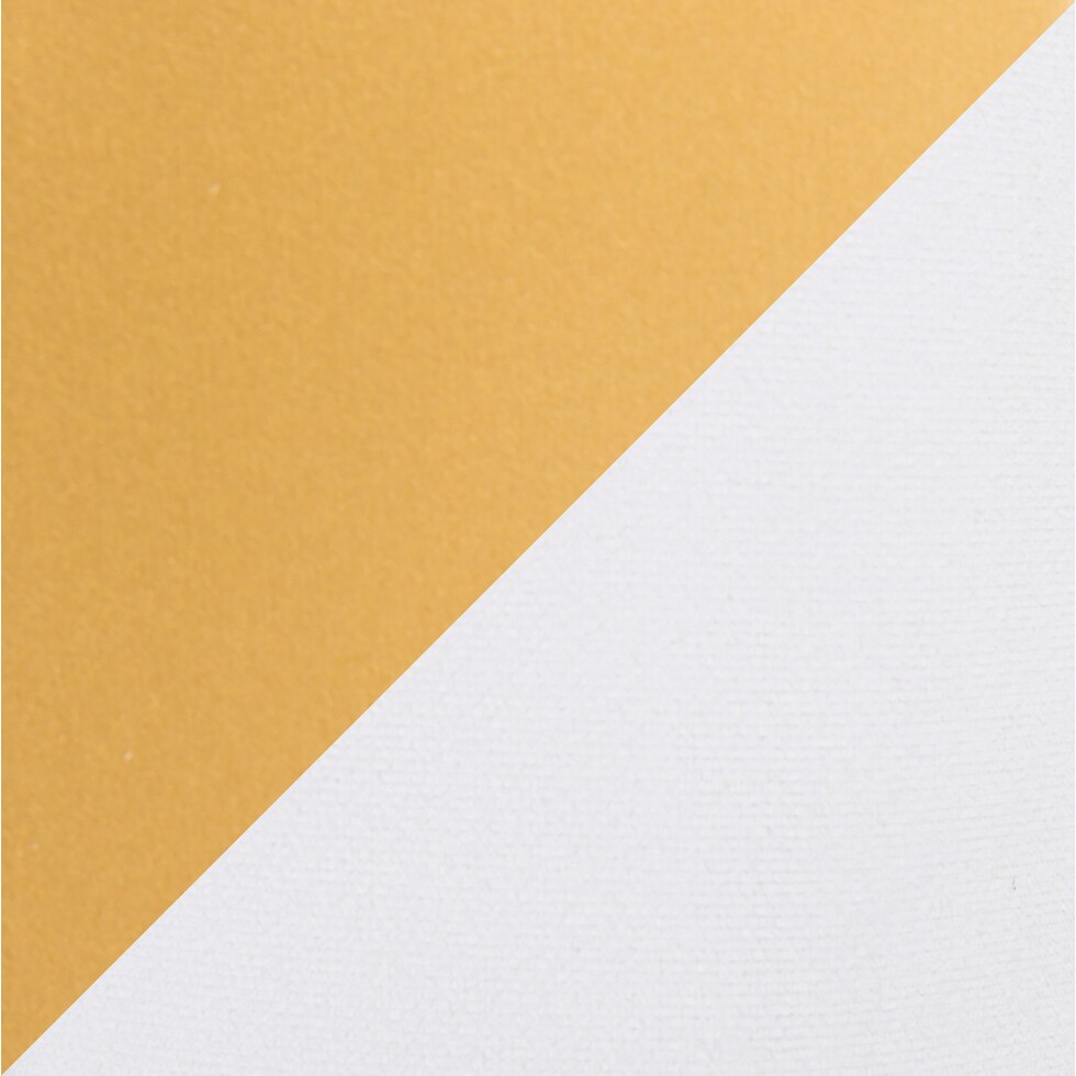 white swatch  