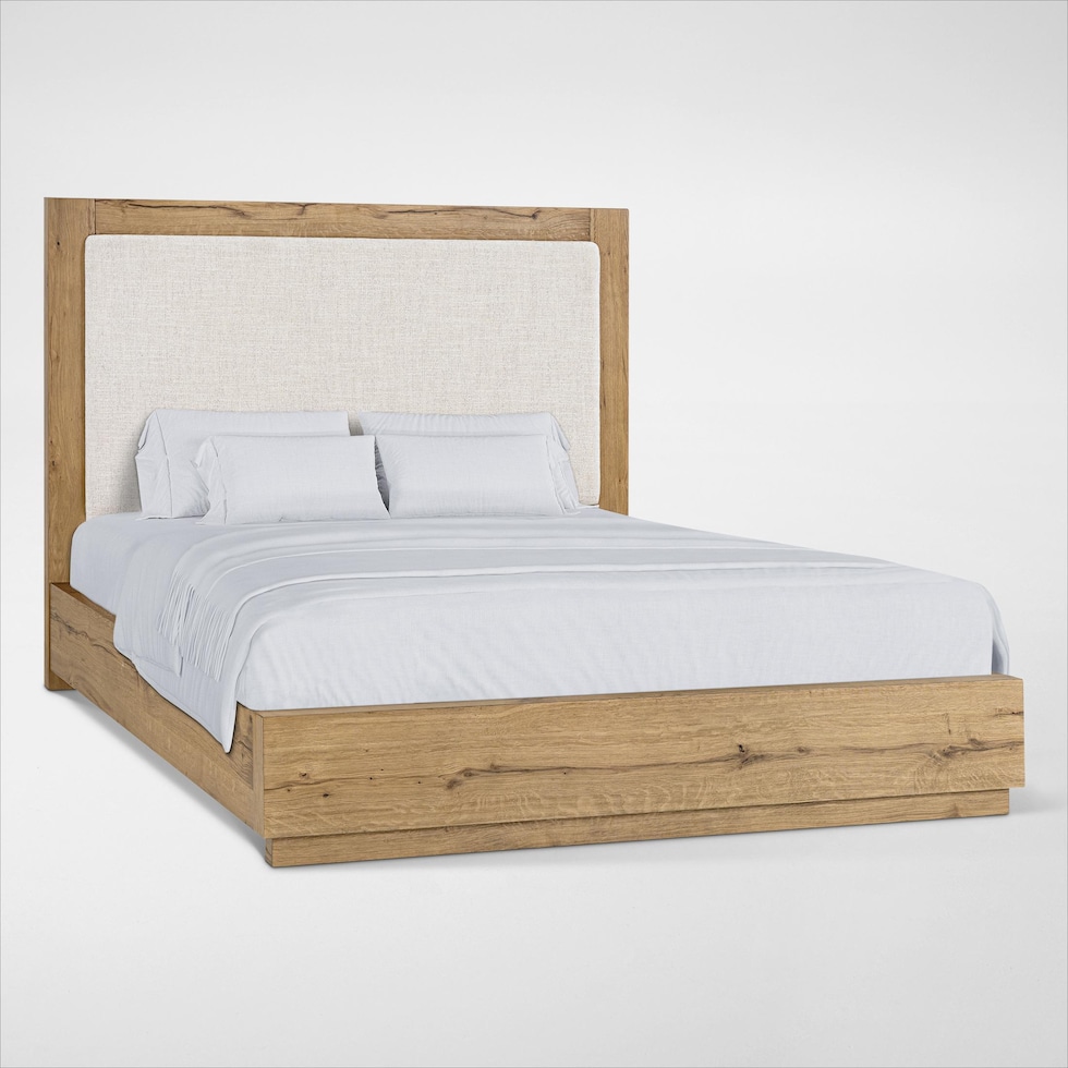 wyatt light brown queen bed   