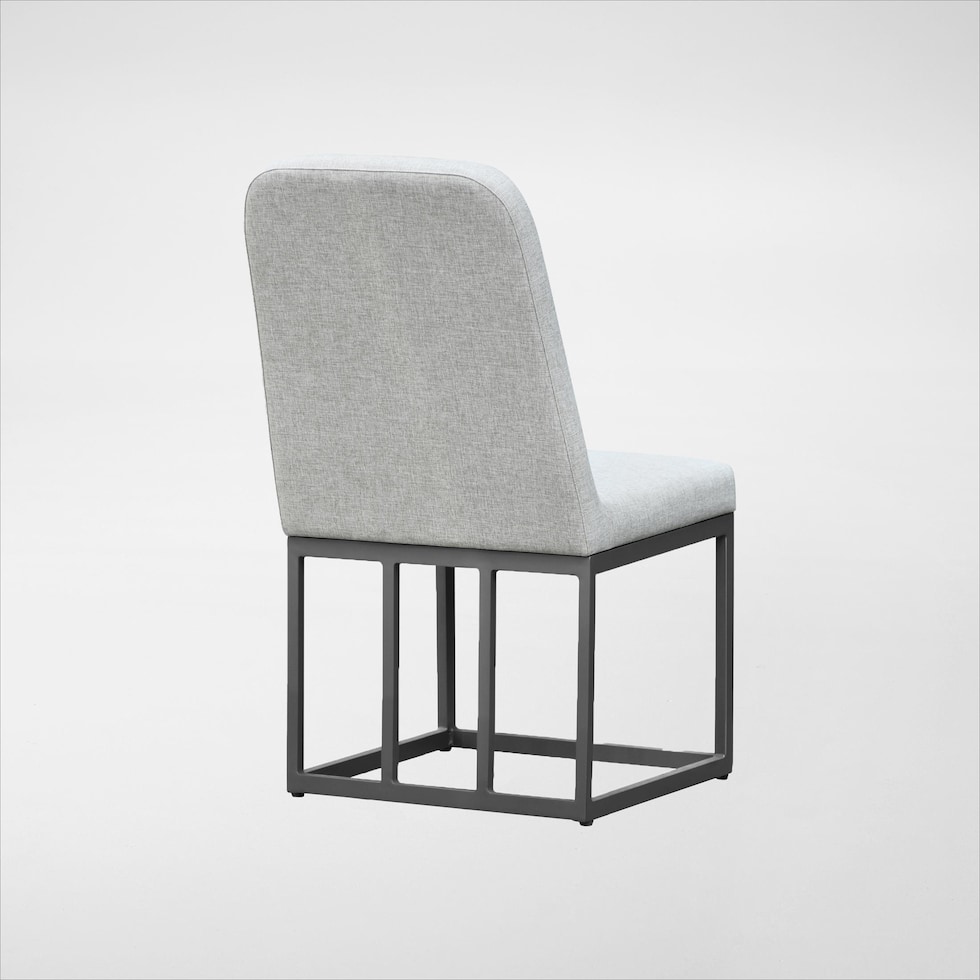 yarmouth light brown  pc outdoor dining   