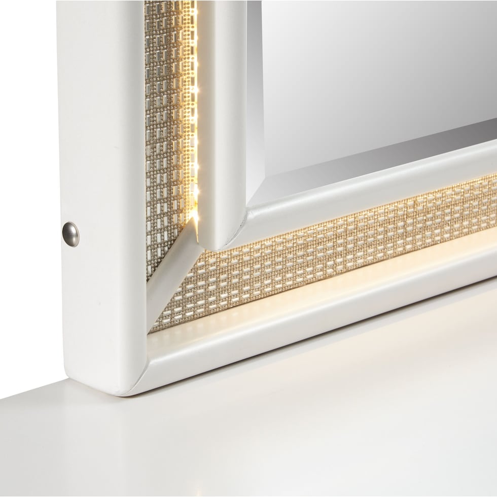 zarah white  pc king bedroom   